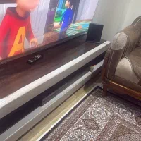 میز تلویزیون بزرگ