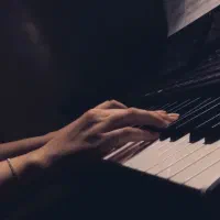 آموزش پیانو / تدریس پیانو