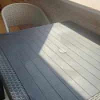 میز و صندلی