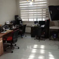 خانم عکاس تمام وقت