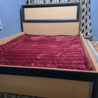 تخت دونفره
