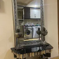 آینه کنسول شیک و سالم  تمیز و بدون خط و خش