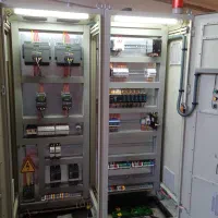 طراحی و ساخت انواع تابلو برق صنعتی