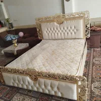 تخت‌وتشک‌