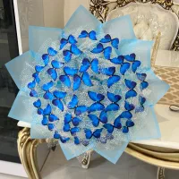 دسته گل پروانه ای باچراغ و تزئین تور و نگین