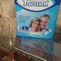 تعدادی پوشک بزرگ سال ۱۲بسته