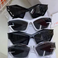 عینک بالنسیاگا زیر قیمت بازار