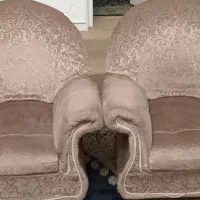 مبل راحتی و فرش ماشینی