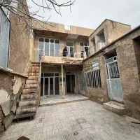 فروش-منزل-ویلایی-دوطبقه-همراه-تجاری