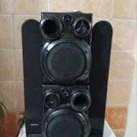 باند اسپیکر قوی