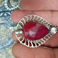 یاقوت های طبیعی و معدنی