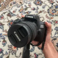 دوربین کنون D4000 درحد اک