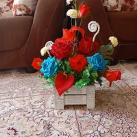 گل های زیبا و مصنوعی