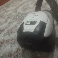 جاروبرقی تولیپس