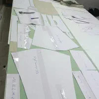 برش و دوخت انواع لباس در تعداد کم و تیراژ بالا