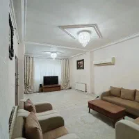 طبقه اول/۱۰۰متری/پارکینگ