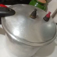 زود پز بزرگ