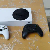 Xbox series S دو دسته در حد نو