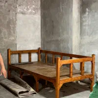 تخت سنتی شاهنشین