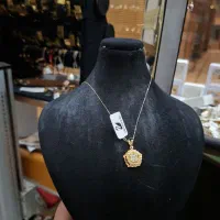 پلاک زنجیر طلا با این‌نما ۱۰ تومن