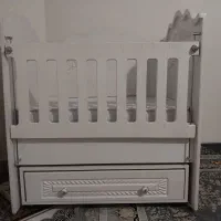 تخت کنارمادرنوزاد