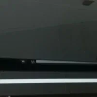 یک دستگاه هود لمسی در حد نو