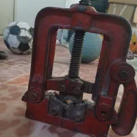 گیره لوله کشی