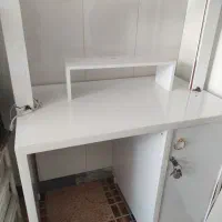 میز ناخن کاری در حد نو