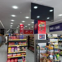 استخدام نیروی خانم هایپر مارکت با سابقه کار