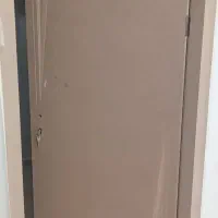 رنگارنگی چوب کارگرنیم ماهر