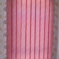 دوعدد پرده عمودی یکی ۸۰در ۱۳۰ ویکی ۱۳۰در ۱۳۰