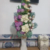 گل و گلدان مصنوعی در حد نو نو