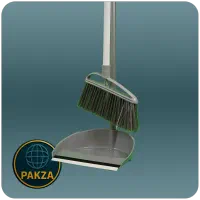 جارو خاک انداز ایستاده