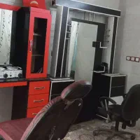 دکورارایشگاه زنانه و کلیه وسایلاش