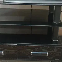 میز تلویزیون شیشه ای