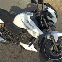 موتورسیکلت آپاچی 180