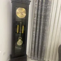 ساعت ایستاده