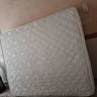 تشک خوشخواب دست دوم لیلیان ۹سال کارکرده سالم