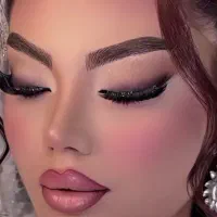 شاگرد وهنرجوودستیار برای سالن زیبایی