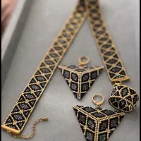 منجوق بافی