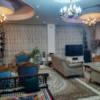 مرزداران میدان گلها ۱۴۰ متر طبقه اول