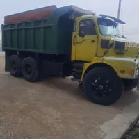 ولوو ده چرخ کمپرسی توپ طلا آن 12موتور استاندارد