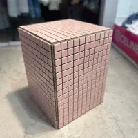 باکس کاشی شده دکوری سی در چهل صورتی رنگ
