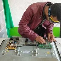 تعمیرات تخصصی تلویزیون