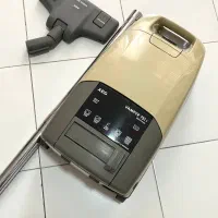 جارو برقی آلمانی آاگ AEG