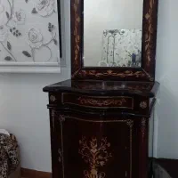 آینه و کنسول