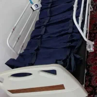 تخت بیمارستانی فول مکانیکی تشک مواج مدل کی ام سی
