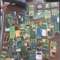 فروش و خریدار انواع برد های ضایعاتی