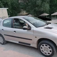 ۲۰۶پژو