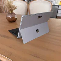 سرفیس پرو surface Pro5 برا ترید و حسابداری و سئو